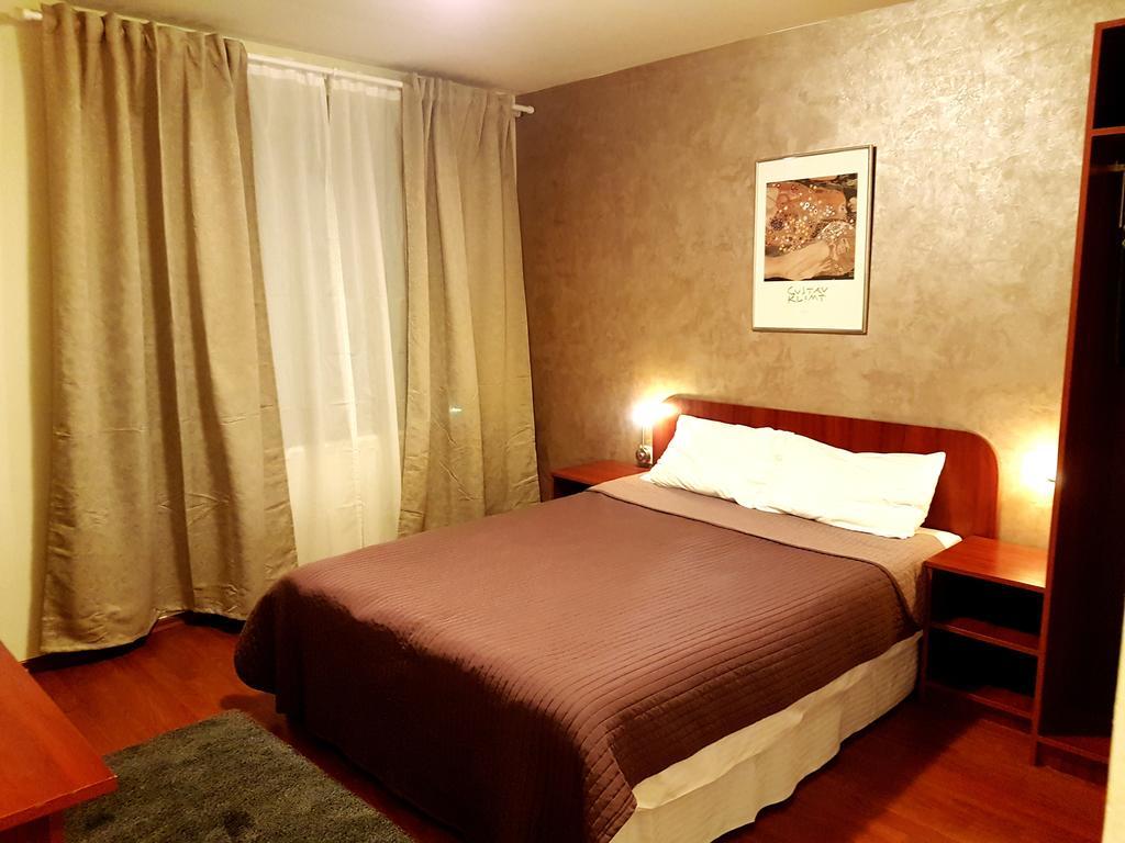 Hotel Mic 부쿠레슈티 외부 사진