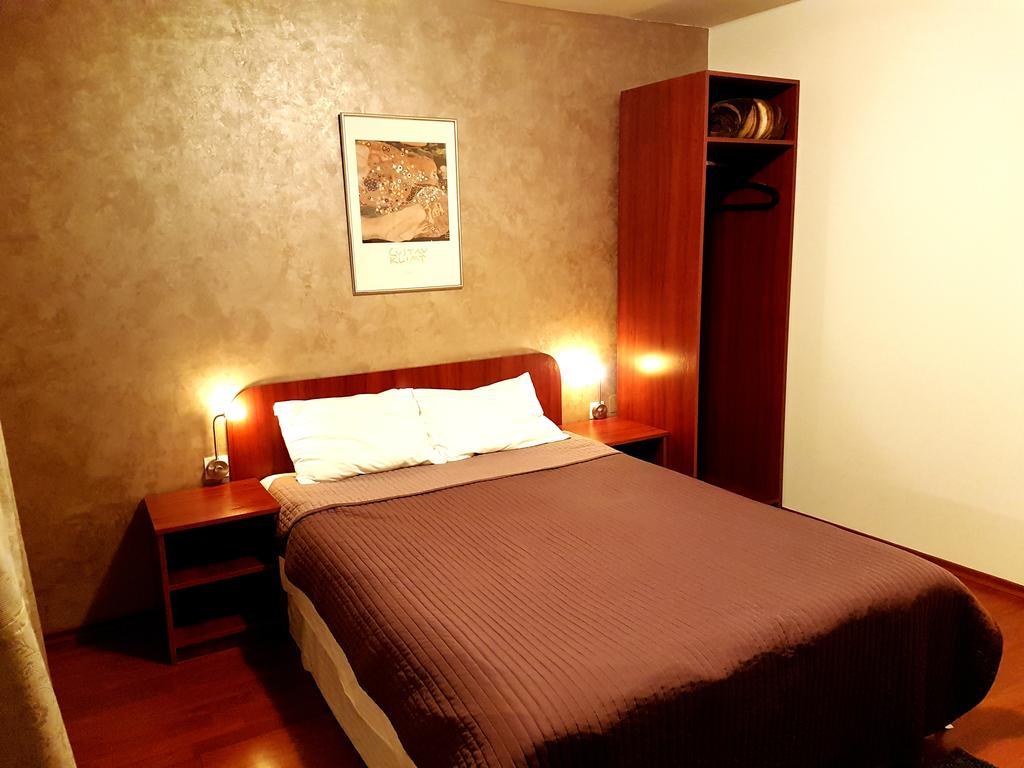 Hotel Mic 부쿠레슈티 외부 사진