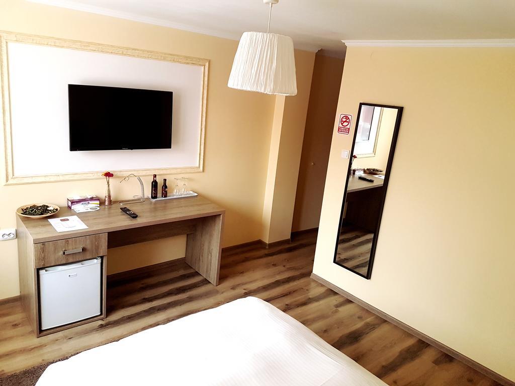 Hotel Mic 부쿠레슈티 외부 사진